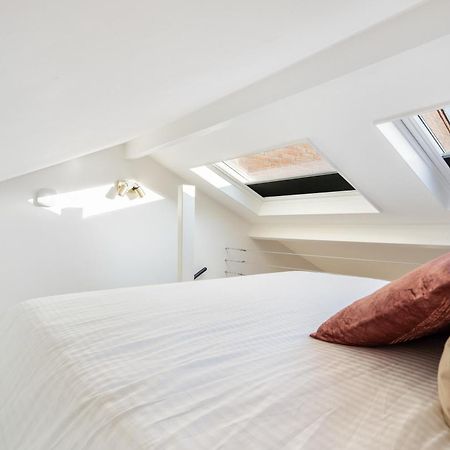 Luxury Fully Equipped Studio - Centrally Located Apartment Хуизен Екстериор снимка